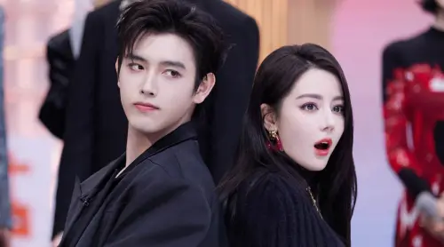 迪麗熱巴新劇男主角黑料被挖！陳飛宇昔爆床戰網紅、曖昧歐陽娜娜