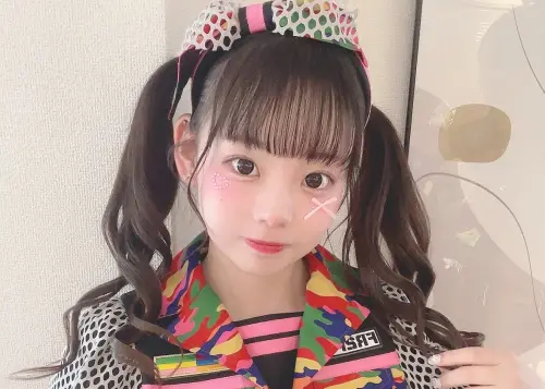 ▲Maimai長相太可愛，還被網友懷疑未成年。（圖／X@maimai_fr2pon）