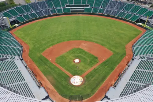 ▲亞太棒球村歷經多年建設，成棒主球場的落成是極具指標性的里程碑。體育局進一步指出，整個園區占地約30.27公頃，總經費約33.6億元，涵蓋共7座球場。（圖／台南市政府提供）