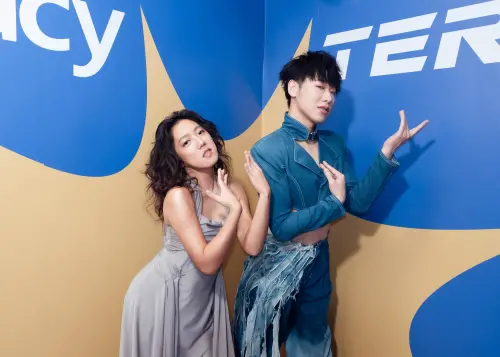 李竺芯金主是媽媽！好友小賴衝上舞台　完美重現爆紅辣辣舞