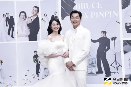 ▲禾浩辰（右）與吳品潔（左）因2019年合作偶像劇《你有念大學嗎？》結緣相識，交往2年多結婚。（圖／記者吳翊緁攝影）