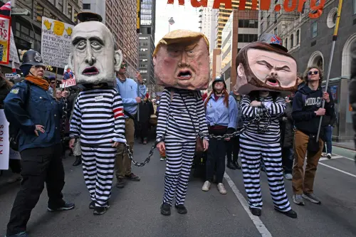 影／900萬人上街！美國各地爆「無王」抗議　反川普訴求一堆