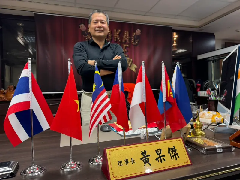    ▲中華民國就業服務商業同業公會全國聯合會前理事長、好力集團創辦人黃杲傑談印度移工來台卡關原因。（圖／記者陳偉周攝）  