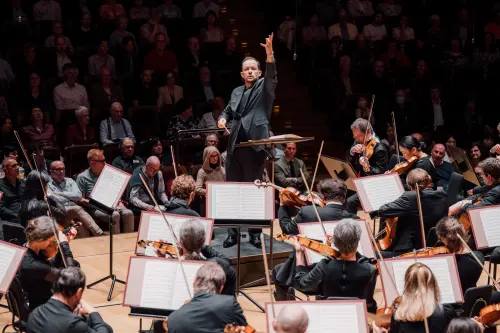 天團萊比錫布商大廈5月登台！凱基卡友、台積電員工今8小時搶先買