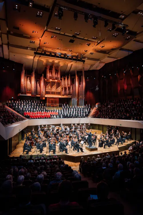 ▲歐陸傳奇百年天團萊比錫布商大廈，有獨特的萊比錫之聲。（圖／牛耳提供）