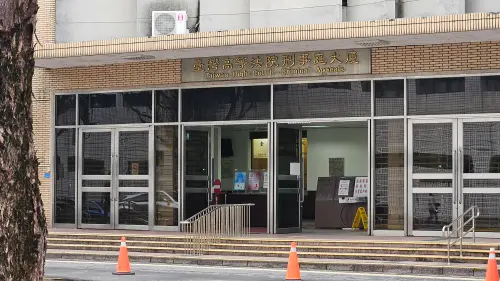 獨／白袍染塵-2　打醫師女友巴掌害她耳膜破！型男名醫黑歷史曝