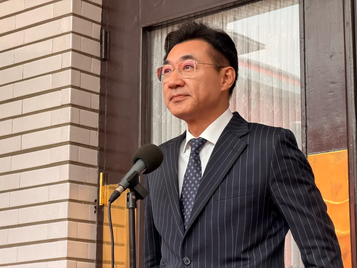 ▲立法院副院長江啟臣贏得台中市長提名，致電給對手楊瓊瓔。（圖／蘇柏銓攝）