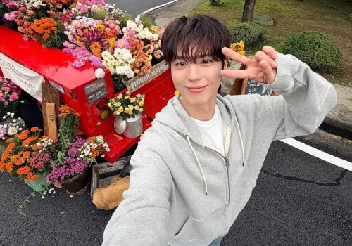 ▲朴寶劍在上海買了小黃瓜口味洋芋片帶回韓國，沒嘗試過的韓國粉絲們都很好奇味道。（圖／IG @bogummy）