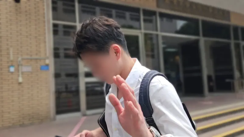 ▲海巡署林姓隊員事發後被記兩大過免職,他認為自己只是協助朋友顧店甚至為朋友代墊開店費用,讓他失去工作的懲處太重,(圖/記者劉松霖攝)