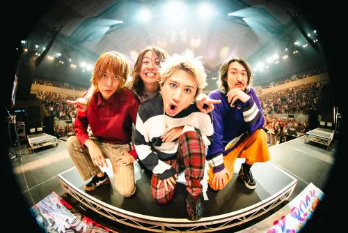 4月追星完整行程表》23場活動！ONE OK ROCK攻大巨蛋、CxM連唱3天