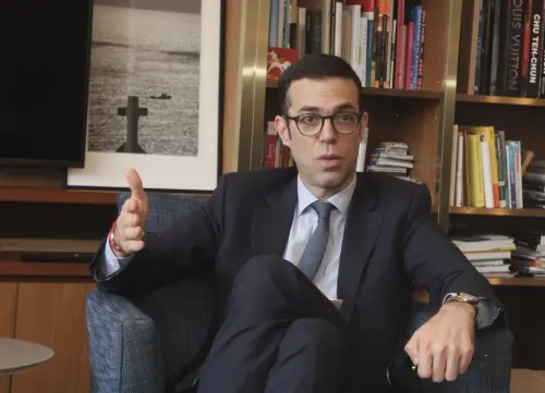 ▲龍燁（Franck Paris）表示，過去3年法國致力於提升跟台灣在關鍵技術，包括AI、半導體及量子等技術關聯性，以關鍵技術研發為合作切入點，其中 CEA-Leti 扮演了不可或缺的中堅角色。（圖／記者鍾泓良攝影）