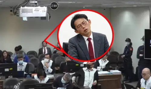 柯文哲審判全都露！意外拍到台下「這幕」黃國昌聽庭睡翻好糗