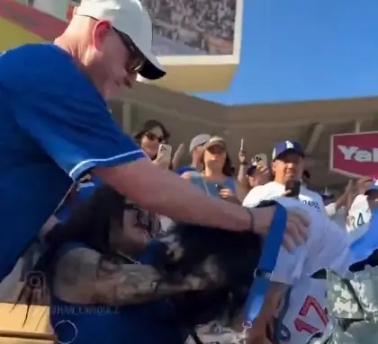 大谷翔平女鐵粉失控互毆！道奇觀眾席爆大亂鬥　扯髮幹架影片瘋傳