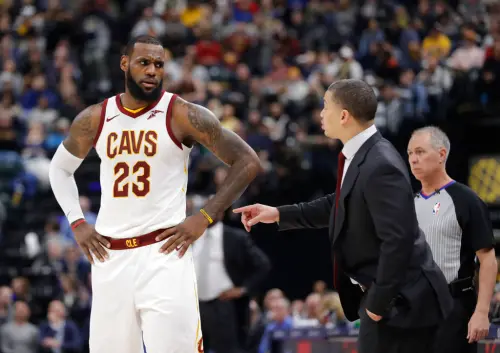 ▲快艇主帥泰倫盧（Tyronn Lue）曾在2016年與詹姆斯共同為騎士拿下總冠軍。（圖／美聯社／達志影像）