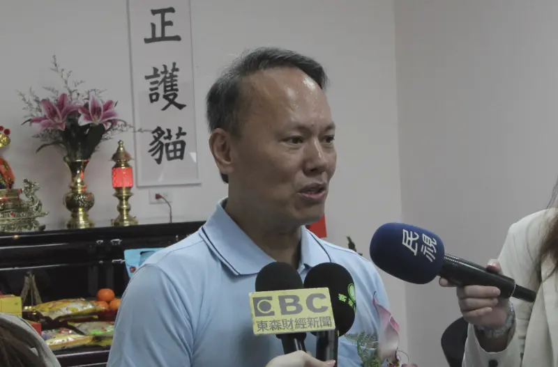 ▲詹岳霖說,「愛貓一生」是採取「D2C」(Direct-to-Consumer),主打「今日 11 點前下單,明日 11 點後送達」的極速物流,確保產品與服務能精準且快速地走入消費者家中,認為未來一年可以創造3億元的營收。(圖/記者鍾泓良攝影)