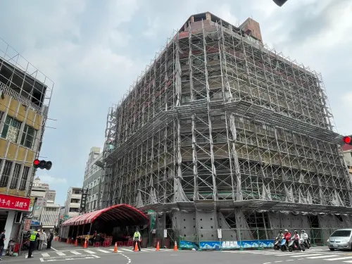 台南最後鬼屋拆了！來亞大樓從飯店到白骨案　一原因未來規劃成謎