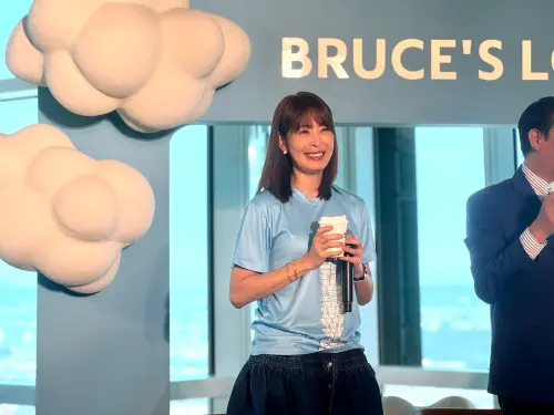 ▲今（2）日賈永婕出席台北101記者會時，搞笑分享與好友小S愚人節的有趣互動。（圖／記者鍾怡婷攝）