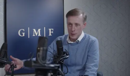 Jake Sullivan discusses Taiwan issues on the Taiwan Frontlines podcast. (TCN)