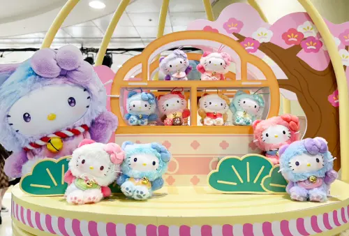 ▲多款Hello Kitty與三麗鷗系列超萌商品，讓人愛不釋手。（圖／際洋文化提供）