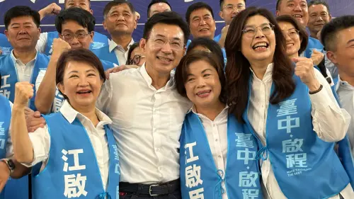 盧秀燕喊3個姊姊都愛你！鄭麗文被爆年齡讚江啟臣「這句講最好」