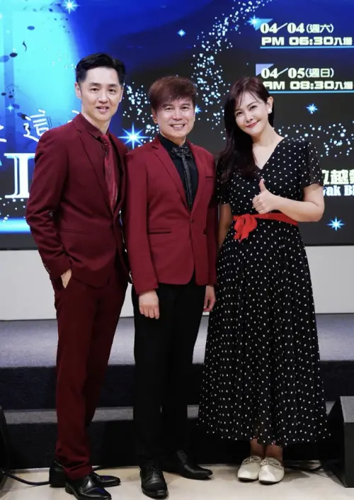 ▲宋逸民（左）與陳維齡（右）亮麗出席馬來西亞古晉蒙福教會記者會。（圖／藝起發光Ｘ蒙福教會提供）