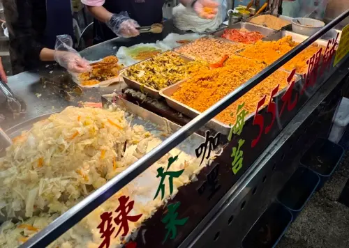 ▲劉家現做潤餅位在中壢火車站對面（圖／翻攝Google 評論）