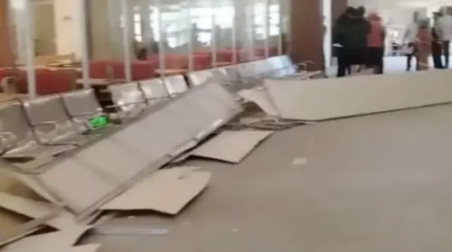 菲律賓馬尼拉機場天花板說塌就塌　7人受傷含1名老翁