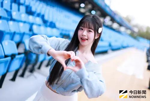 ▲貝兒（如圖）已辭掉職籃啦啦隊以及中職工作，全心投入Fubon Angels的應援，她相信「只要夠努力就會被看見」。（圖／記者葉政勳攝影）