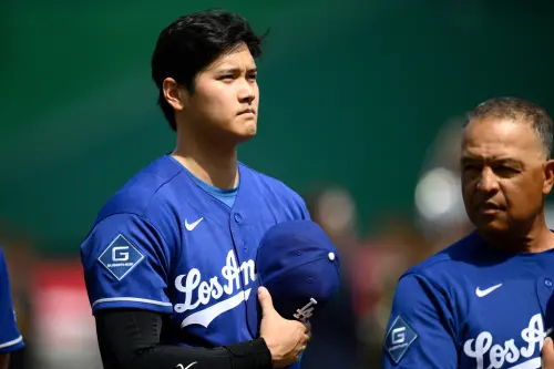 大谷翔平開轟為何「雙手合十」望天？羅伯斯：彷彿感受到某種力量