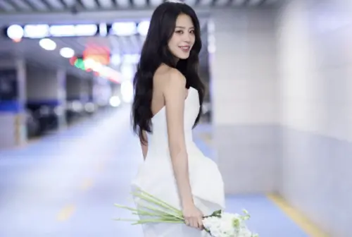 38歲江語晨《浪姐》變回J女郎巔峰！露肩秀美腿 走音拉回現實