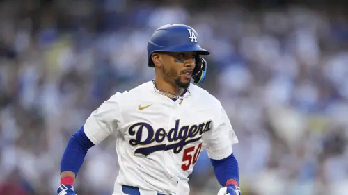 道奇球星貝茲受傷！右腰疼痛將照MRI　羅伯斯：看起來非輕微傷勢
