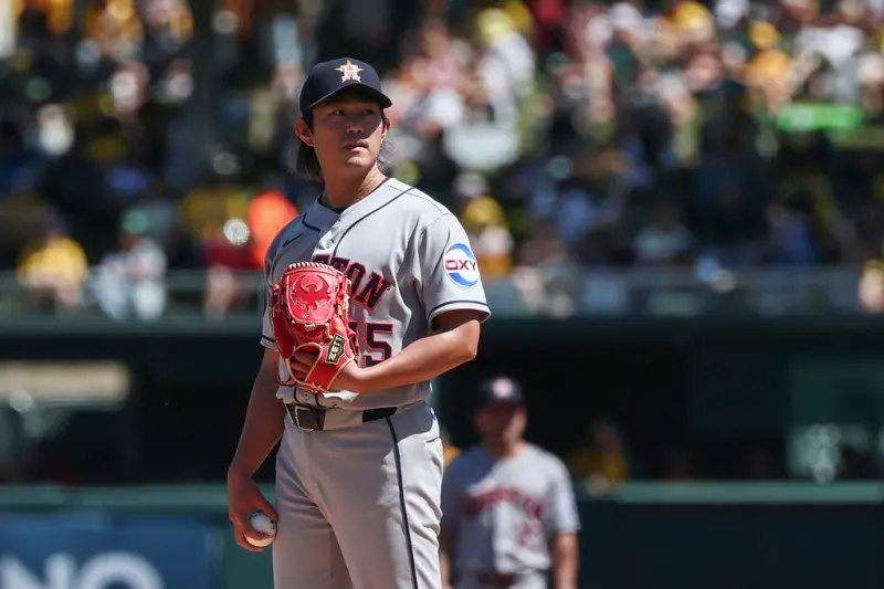 今井達也5.2局狂飆9K！拿下大聯盟首勝　接受隊友「香檳浴」祝賀