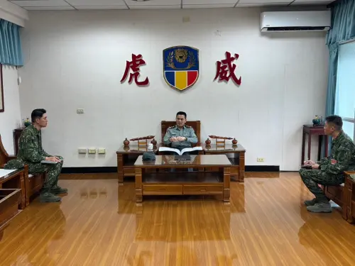 清明連假視導中部地區部隊　呂坤修提醒：勿落入中共統戰陷阱