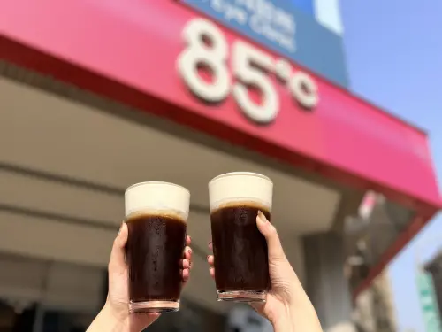 ▲85度C大杯咖啡系列第二杯35折，開工前咖啡優惠搶先喝。（圖／85度C）