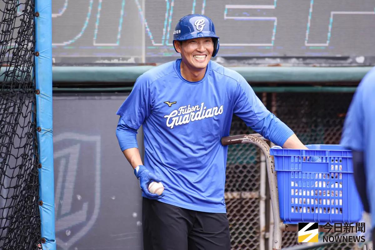 ▲富邦悍將林哲瑄今日迎接個人職業生涯的引退賽，總教練後藤光尊宣布，林哲瑄扛開路先鋒、守中外野。（圖／記者朱永強攝,2026.4.5）