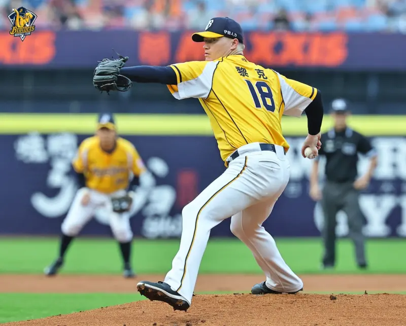 中信兄弟洋投黎克對統一獅4局失6分！防禦率已飆破11　朱迦恩開轟