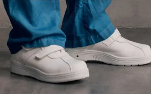 ▲DK呼吸空氣鞋深受不少久站族群喜愛，另還針對空姐、護理師等推出適合鞋款。（圖／DK呼吸空氣鞋官網）