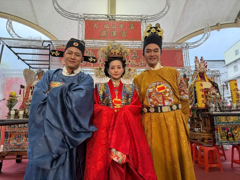 草爺爆幼時撞邪！認城隍爺當乾爹揭救命內幕　他連3年砸5百萬報恩