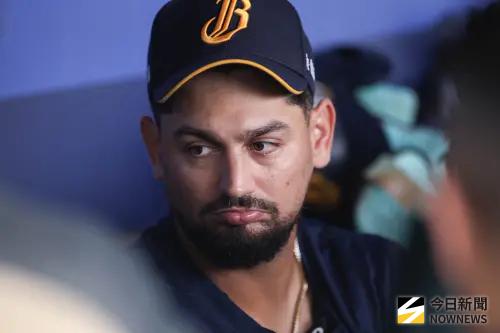 勝騎士以為比賽結束提早進場才驚覺出糗！坦言尷尬：不應該犯的錯