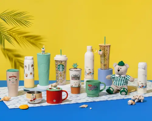▲星巴克初夏打造海灘小熊熊寶寶，帶來全新「Bearista度假村系列」周邊商品。（圖／星巴克提供）
