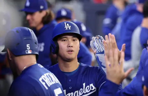 大谷翔平開轟打服藍鳥球迷！主播沉默11秒　岡本和真露出驚訝神情