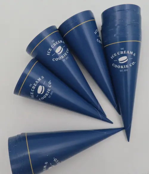 新加坡人氣冰淇淋品牌出包　甜筒紙套檢出螢光增白劑