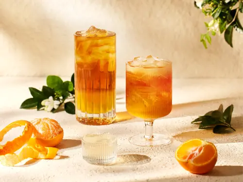 ▲茶湯會「蜜柑鐵觀音」新品開賣，「兩杯88折」手搖飲料優惠。（圖／茶湯會提供）