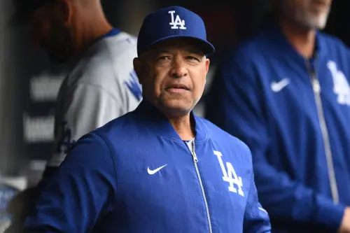 道奇大幅領先為何盜壘？冒犯潛規則、塔克差點受傷　羅伯斯被罵爆