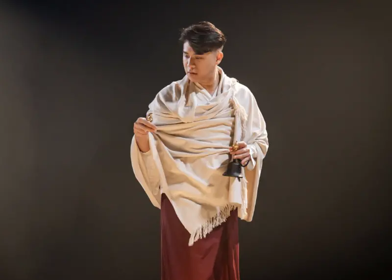 熊仁謙陷劈腿風暴！自揭11歲常進殯儀館觀死　拍鬼片現場施法念咒