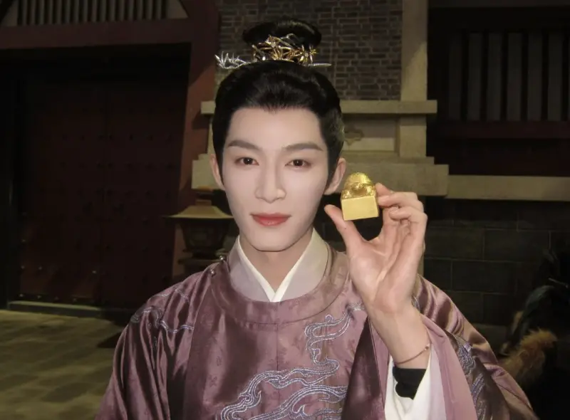 王星越不演《逐玉》粉底液將軍虧大了!劇迷譙未必跟張凌赫一樣紅