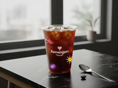 ▲冠軍限定，峇里島火山金豆美式「SOE咖啡」，12oz小杯89元。（圖／凱娜克咖啡Kenangan Coffee提供）