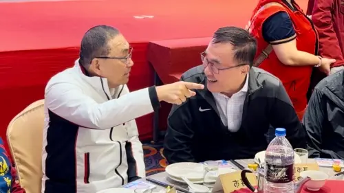 展現藍營傳承團結氣勢！侯友宜同台李四川　籲義消挺川伯