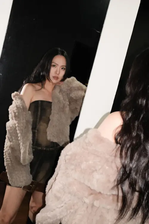 ▲▼孫盛希8日推出全新單曲〈Falling in Love〉，新作和韓國音樂製作團隊合作。（圖／艾提企劃提供）