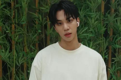 ▲21歲的李秉諭外型帥氣，與峮峮頗為般配。（圖／李秉諭IG@gog.wan_lee）